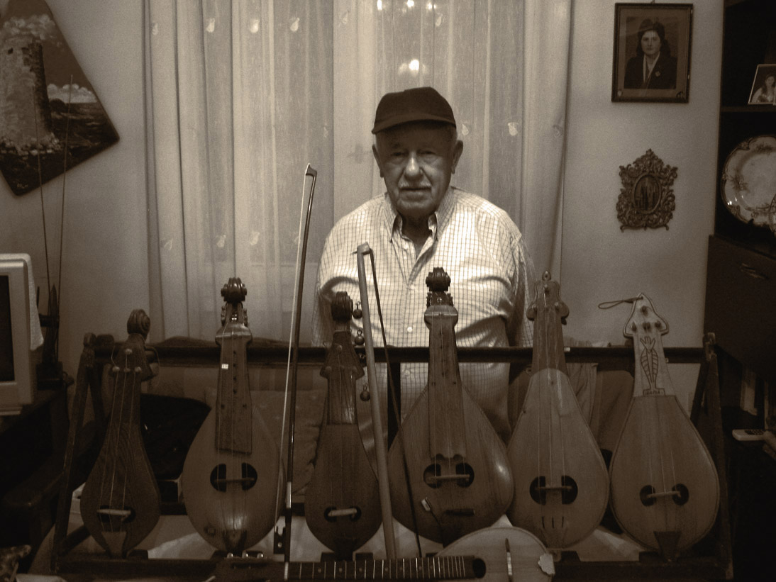 Αρχείο Παραδοσιακής Μουσικής – Επιτόπιες Ηχογραφήσεις: Γιάννης Μανώλης