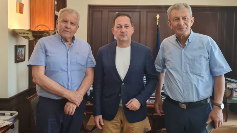 Σε σύσκεψη του Βουλευτή με τον υπουργό Εσωτερικών συζητήθηκε το φράγμα στη θέση Αρνοπέζι