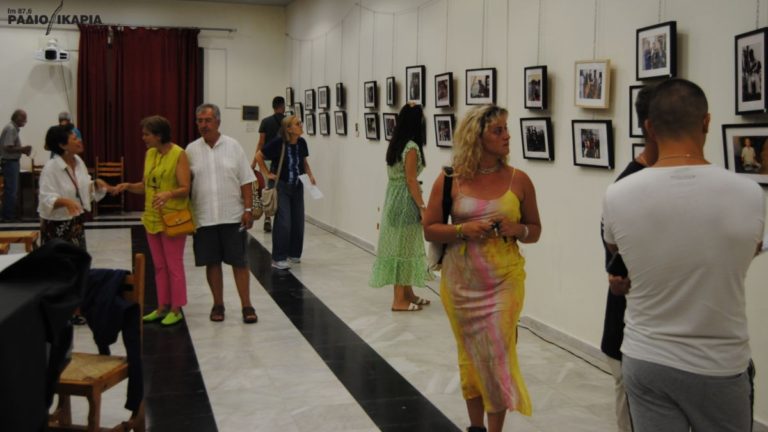 Από τα εγκαίνια της έκθεσης φωτογραφίας & γλυπτών στο Παλαιό Δημαρχείο Αγίου Κηρύκου