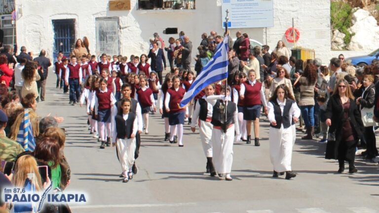 Στιγμιότυπα από τους εορτασμούς για την επέτειο της 25ης Μαρτίου 1821 σε Ικαρία και Φούρνους