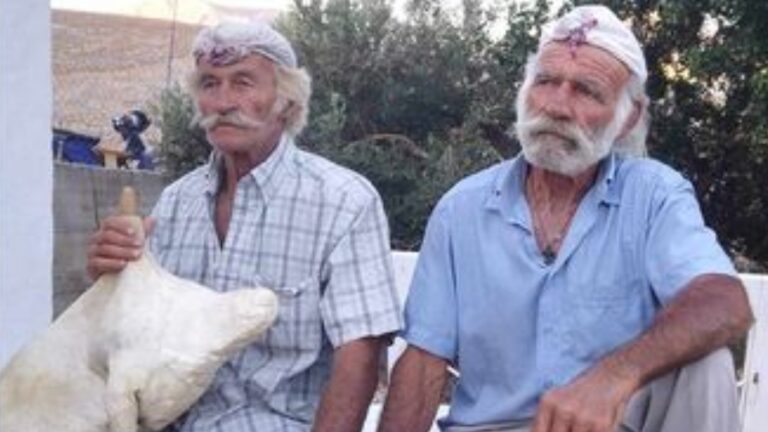Οι Νάτσα – Νάτσα σήμερα Τετάρτη 17 Ιουλίου στην αυλή του Filitsa στις Καρές Ραχών