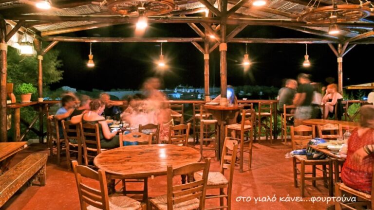 Αυθεντική ρεμπέτικη βραδιά «Στον Γιαλό κάνει Φουρτούνα» με κορυφαίους μουσικούς