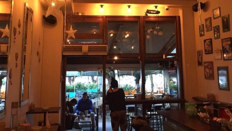 Το Taza Cafe Bar στην πλατεία του Αγίου Κηρύκου αναζητά μόνιμο προσωπικό