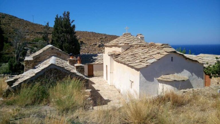 Ημερήσια συνεστίαση την Πρωτομαγιά στη Μονή Ευαγγελισμού της Θεοτόκου στου Μαυριάνου