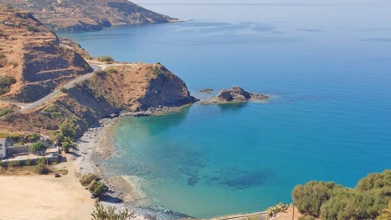 Ημερήσιο παραδοσιακό πανηγύρι ανήμερα της Αναλήψεως στο Φύτεμα