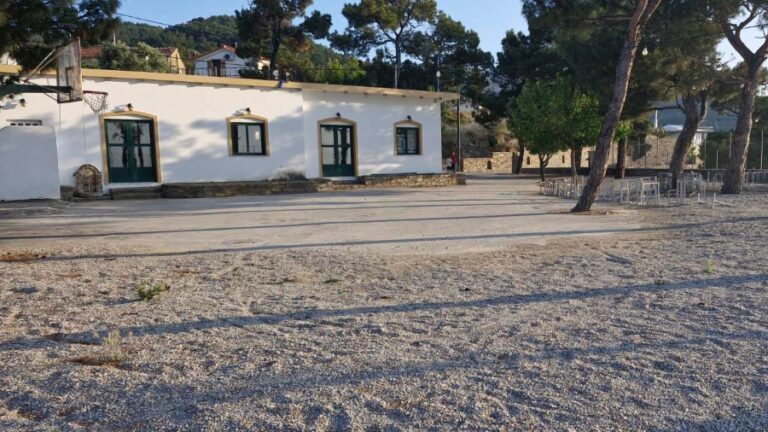 Έναρξη θερινού κύκλου προβολών του ντοκιμαντέρ «Οι Καρβουνιάρηδες της Ικαρίας»