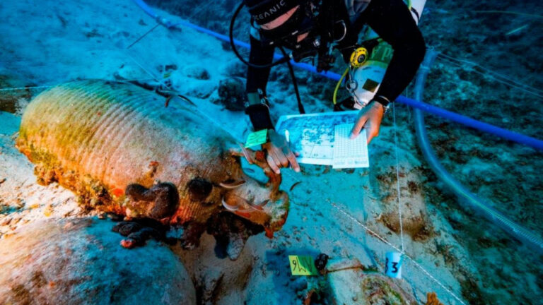 Στα μυστικά του βυθού: Η ενάλια αρχαιολογία των Φούρνων Κορσεών ζωντανεύει στον Κάμπο