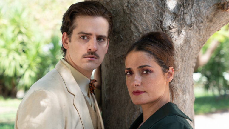 Η Ικαριώτισσα Ηλέκτρα Τσακαλία στη σκηνή του Μεταξουργείου με το «Ψυχάρης – Το Ταξίδι μου»