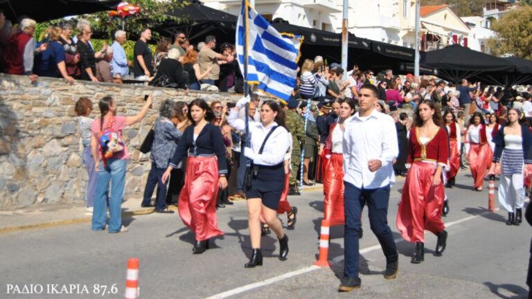 Με λαμπρότητα οι εορτασμοί για την επέτειο της 28ης Οκτωβρίου