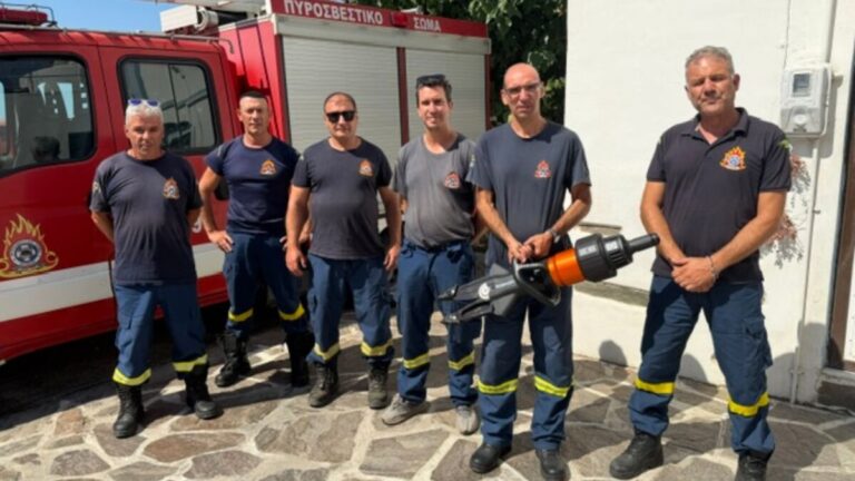 Δωρεά εξοπλισμού στην Πυροσβεστική από την Πανικαριακή Αδελφότητα Αμερικής